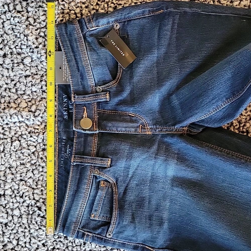 The Limited Dark Wash Skinny Jeans Women Size 2R NWT - Picture 9 of 11